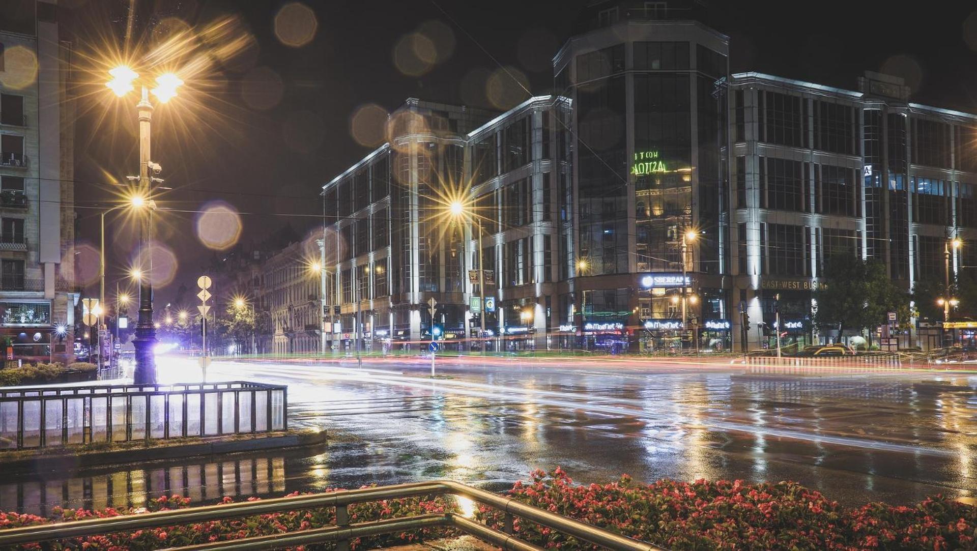 W33 - Prime Location - Comfortable Quality Apartments By Bqa Budapest Bagian luar foto