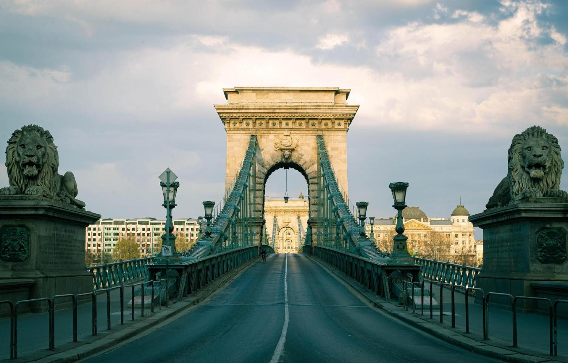 W33 - Prime Location - Comfortable Quality Apartments By Bqa Budapest Bagian luar foto